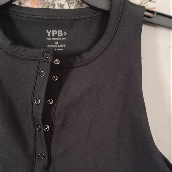 Abercrombie YPB sculptLUX top - Picture 3 of 4